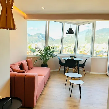 Lovely Apartments Near The City Center Tirana Exterior photo