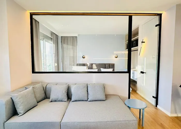 Lovely Apartments Near The City Center