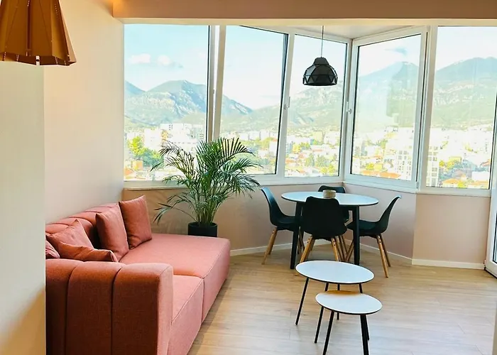 Lovely Apartments Near The City Center